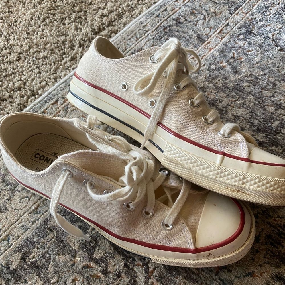 CONVERSE CHUCK TAYLOR (LOW) CREAM/TAN COLOR